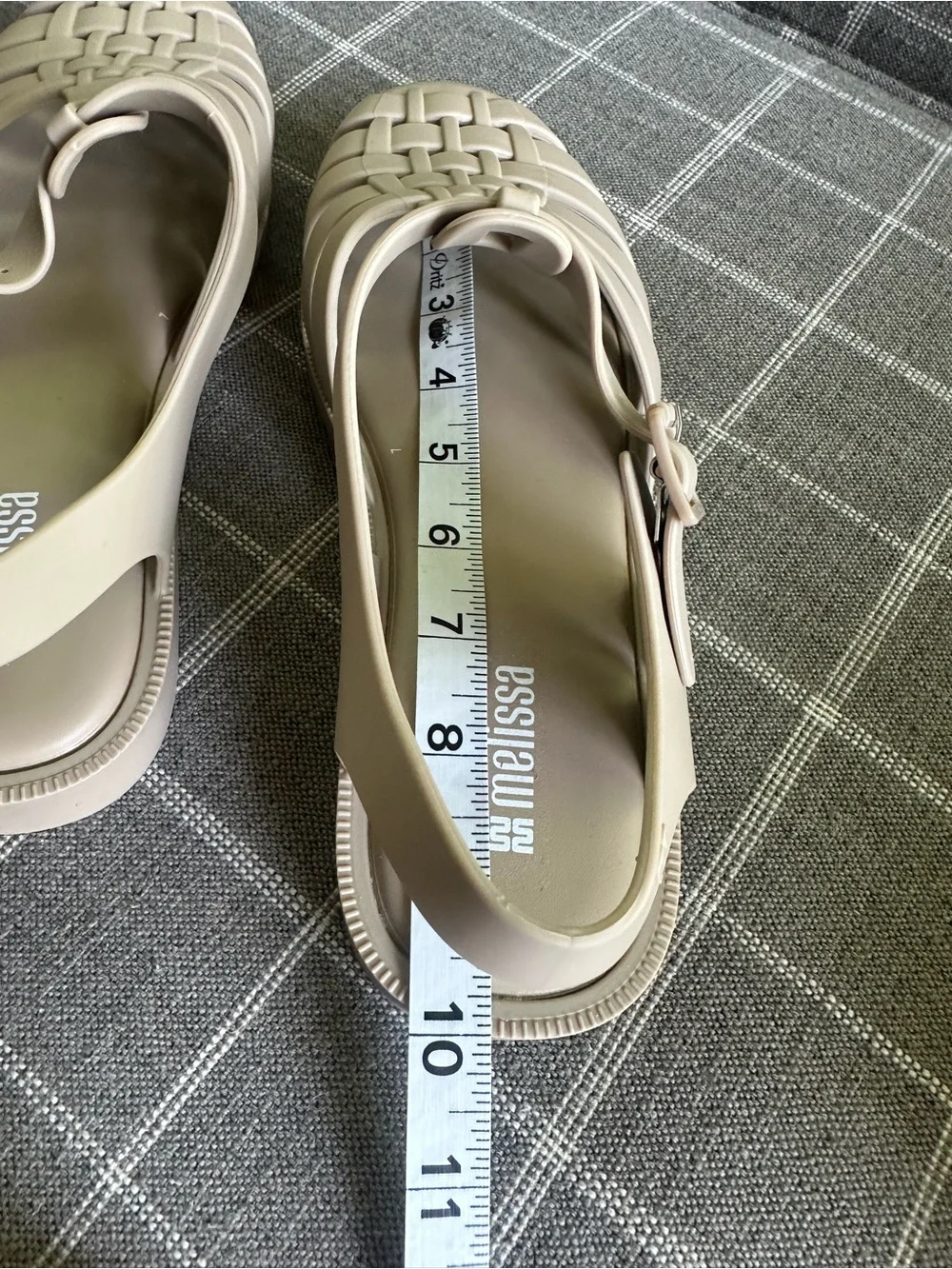 MELISSA Possession Scented Jelly shoes Women’s Size 8 Beige - Picture 11 of 13